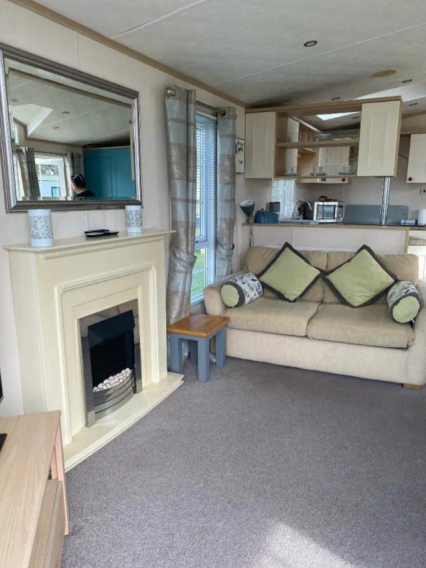 "Willow caravan with WiFi at Holbourne Cotswold" "Willow caravan with WiFi at Holbourne Cotswold" — photo 1 of 7